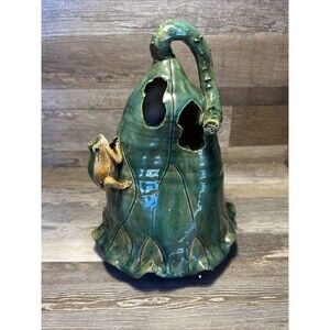 Green Frog Toad Ceramic Glazed Figurine Vintage- Collectible Knick Knac